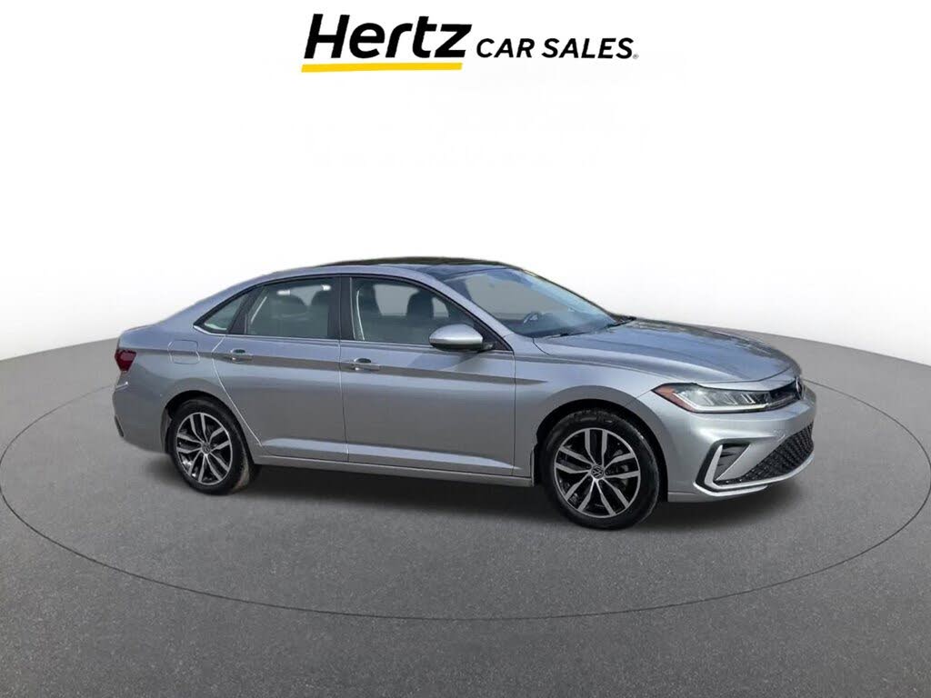 2025 Volkswagen Jetta SE FWD