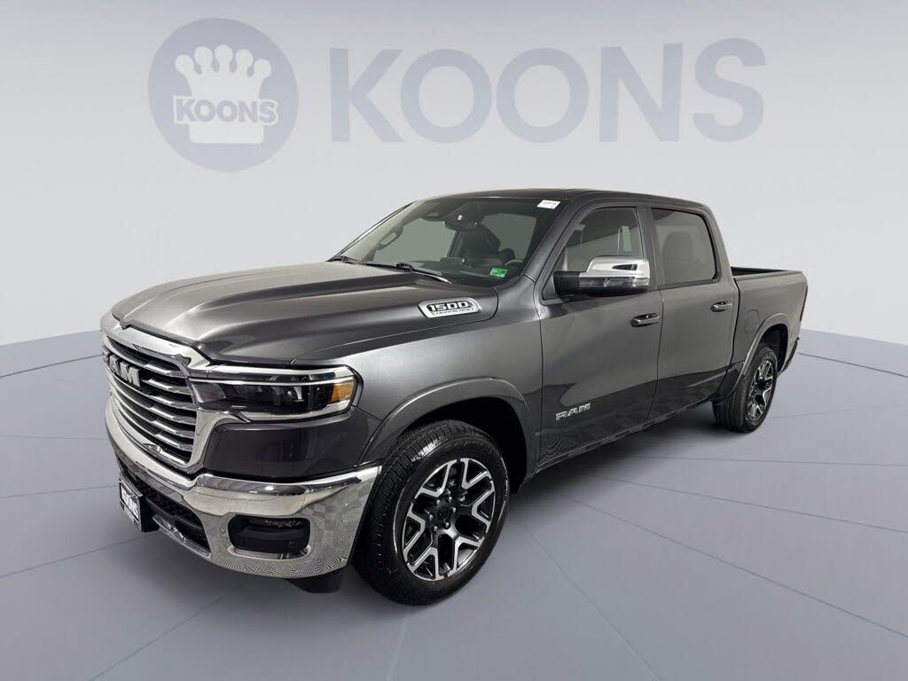 2026 RAM 1500 Laramie Crew Cab 4WD