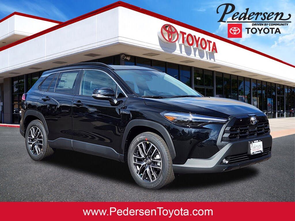 2026 Toyota Corolla Cross XLE AWD