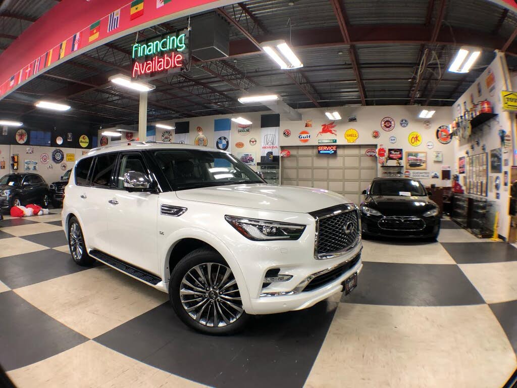 2018 INFINITI QX80 4WD