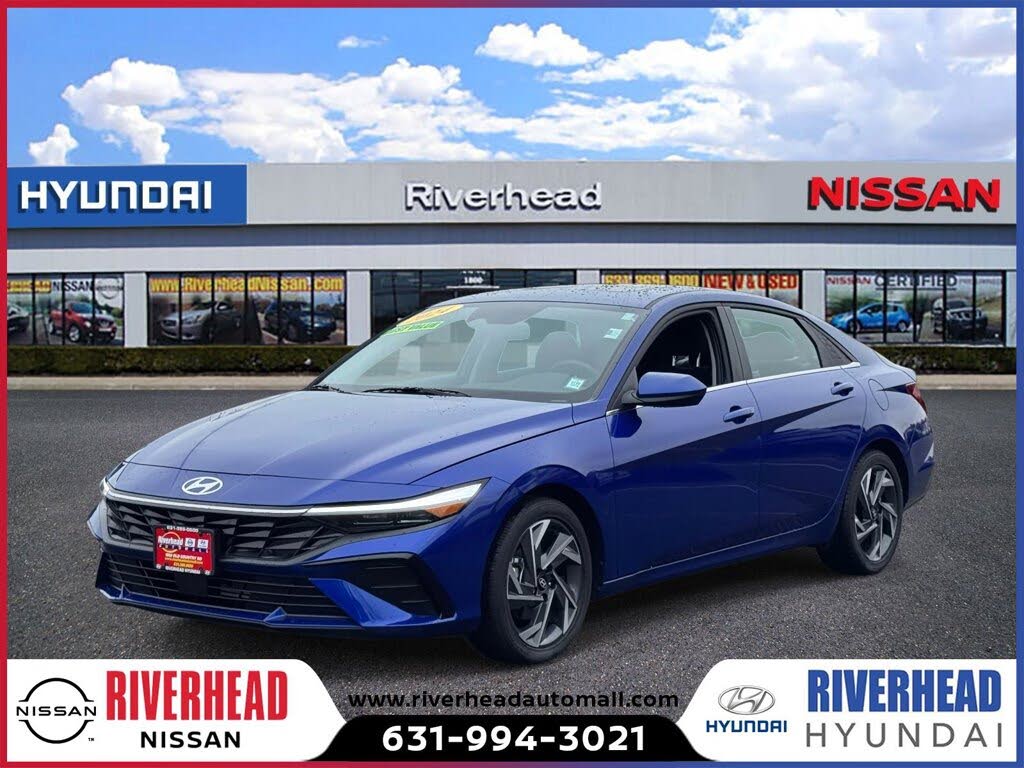 2024 Hyundai Elantra SEL FWD