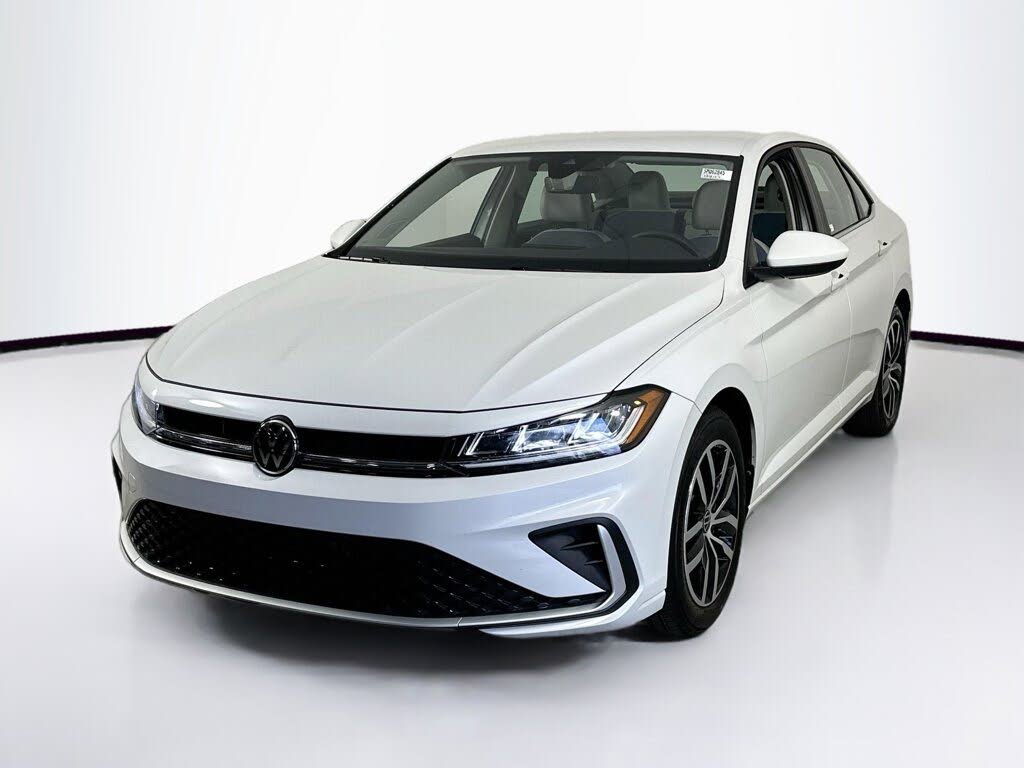 2025 Volkswagen Jetta SE FWD