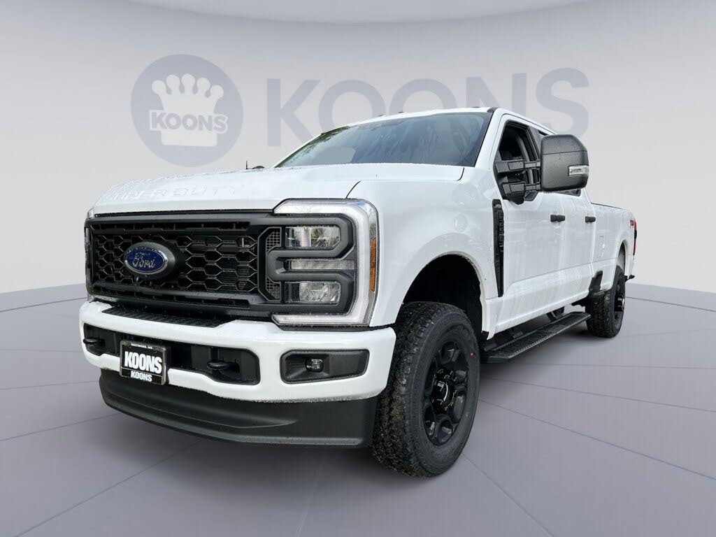 2026 Ford F-250 Super Duty XL Crew Cab 4WD