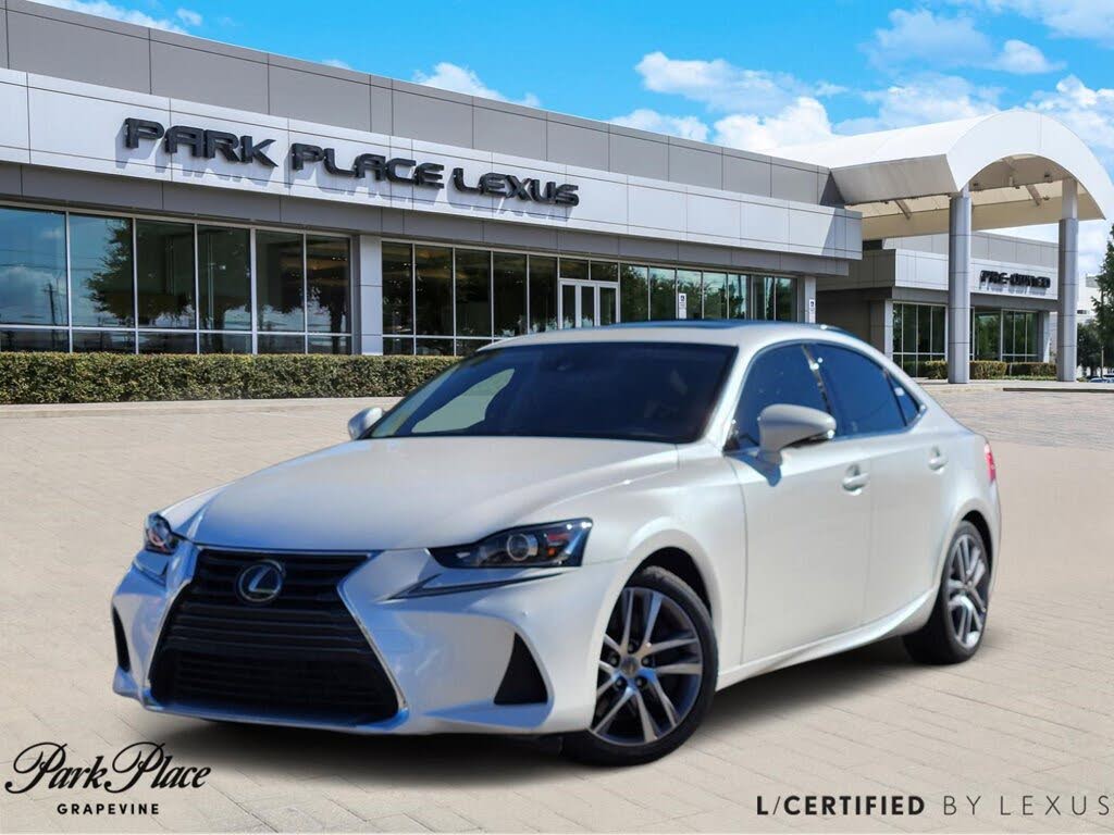 2019 Lexus IS 300 RWD