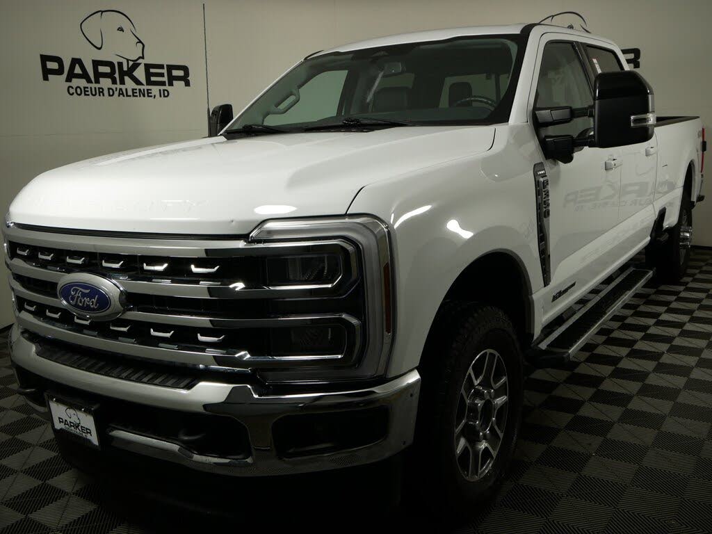 2024 Ford F-350 Super Duty Lariat Crew Cab 4WD