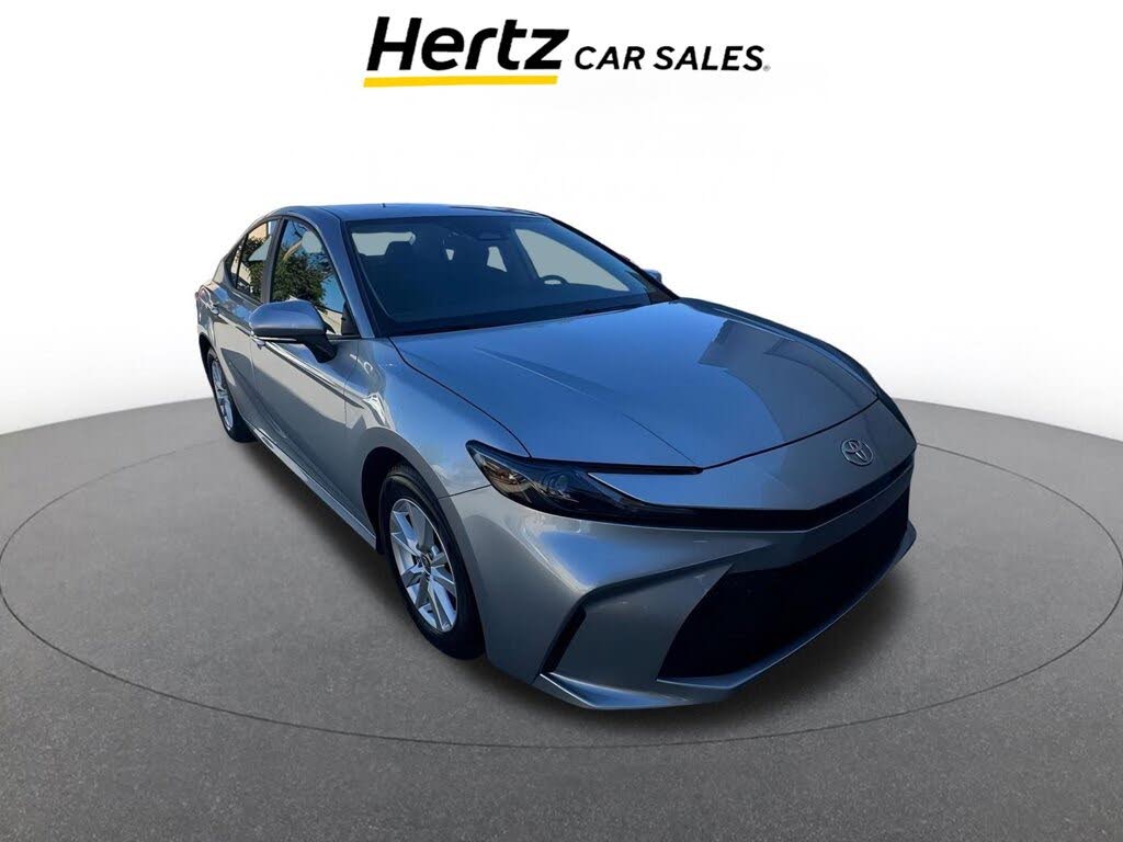 2025 Toyota Camry LE FWD