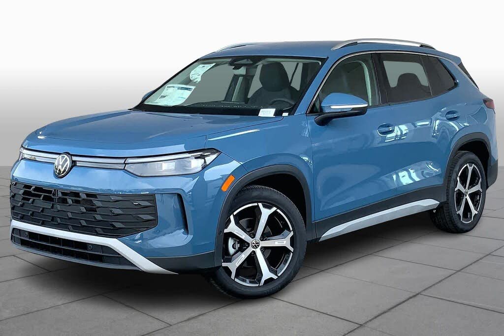 2025 Volkswagen Tiguan SE FWD