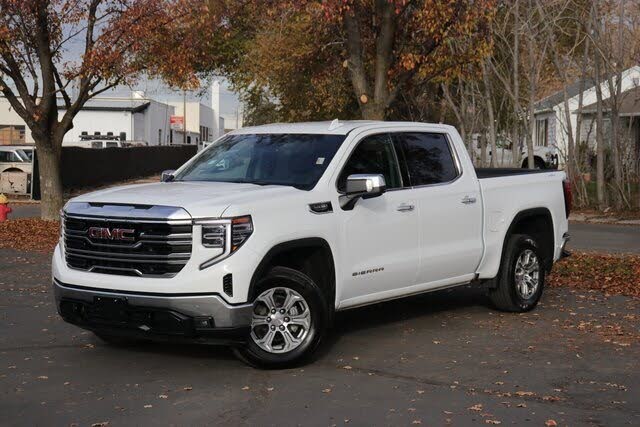 2025 GMC Sierra 1500 SLT Crew Cab 4WD
