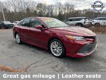 Toyota Camry Hybrid XLE FWD