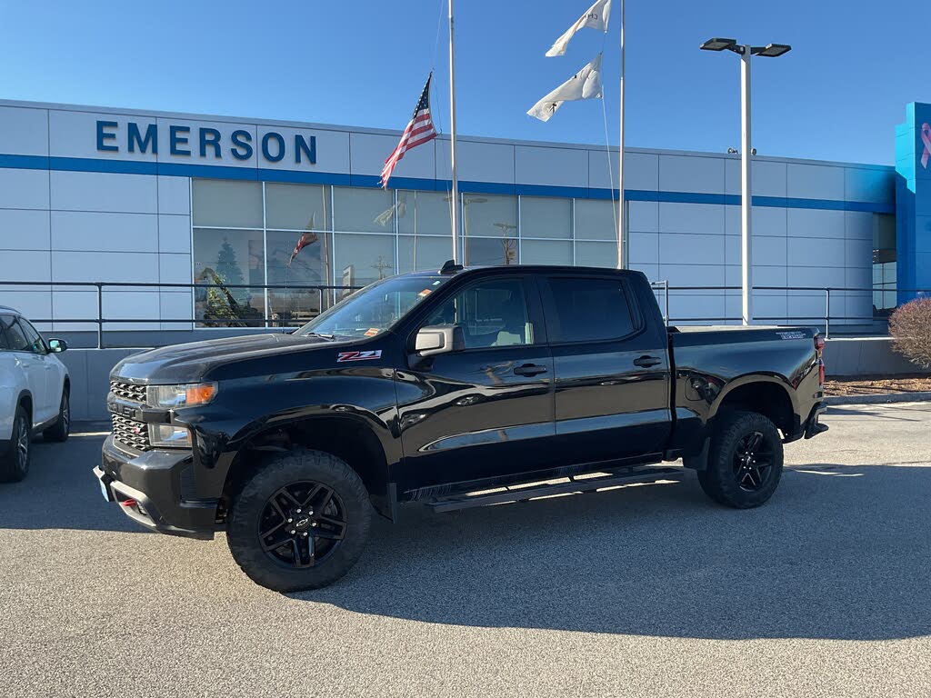 2022 Chevrolet Silverado 1500 Custom Trail Boss Crew Cab 4WD