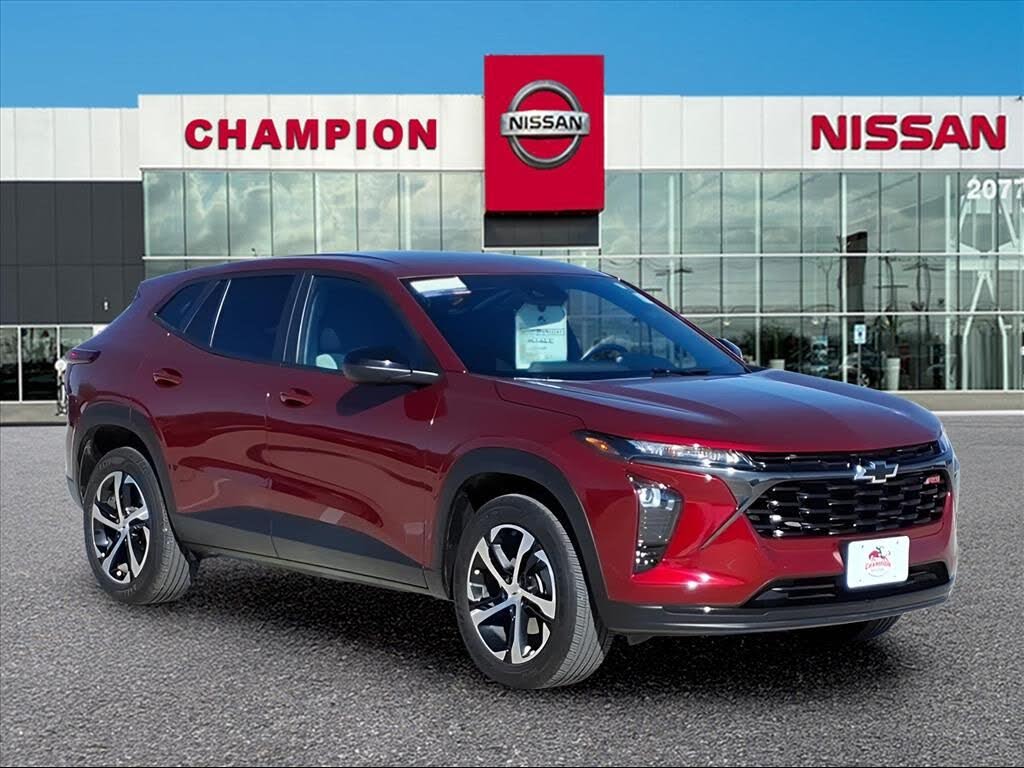 2024 Chevrolet Trax RS with 1RS FWD