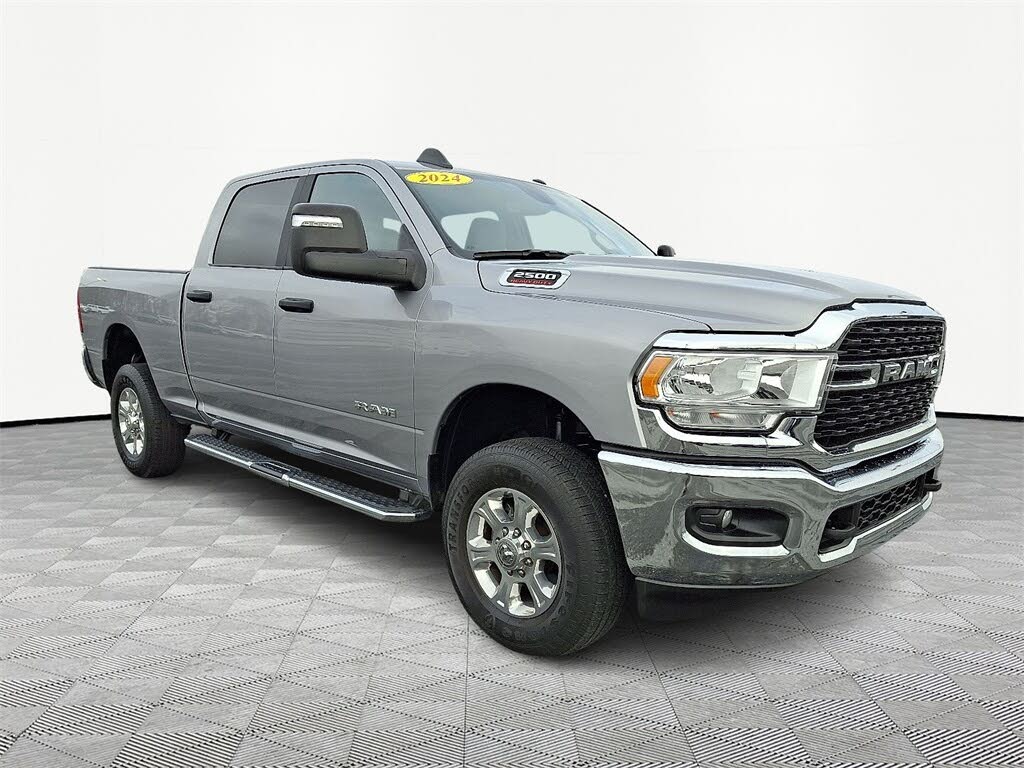 2024 RAM 2500 Big Horn Crew Cab 4WD