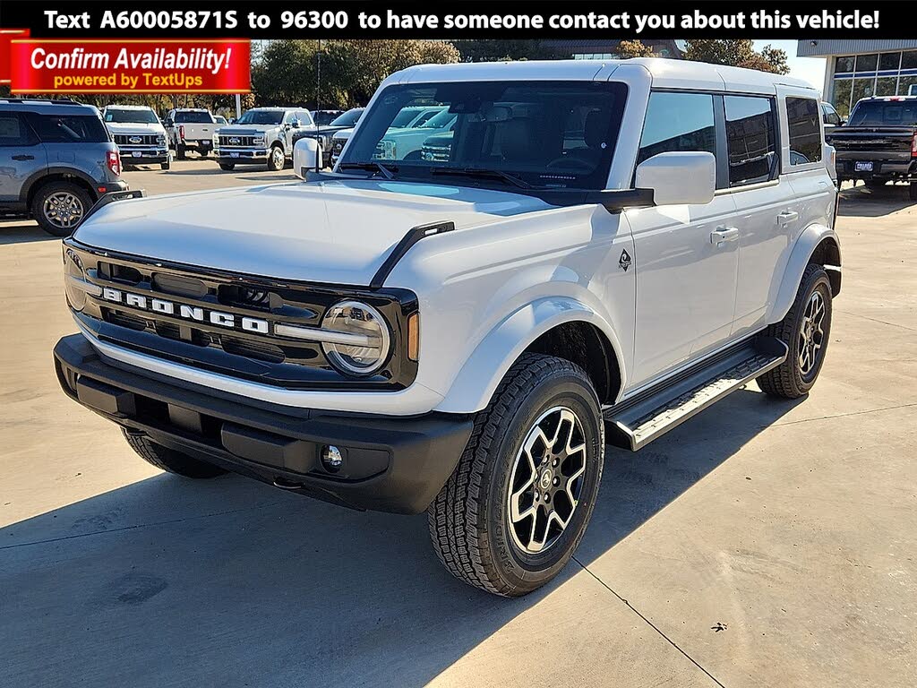 2025 Ford Bronco Outer Banks 4-Door 4WD