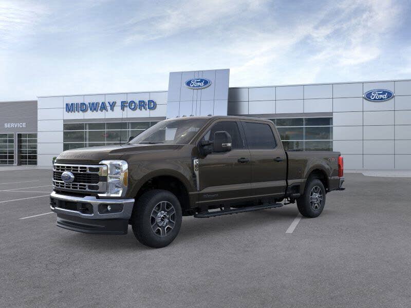 2025 Ford F-350 Super Duty XLT Crew Cab 4WD