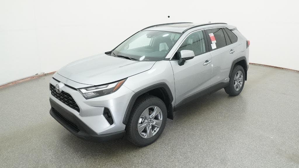 2025 Toyota RAV4 Hybrid XLE AWD