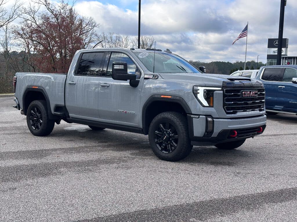 2024 GMC Sierra 2500HD AT4 Crew Cab 4WD