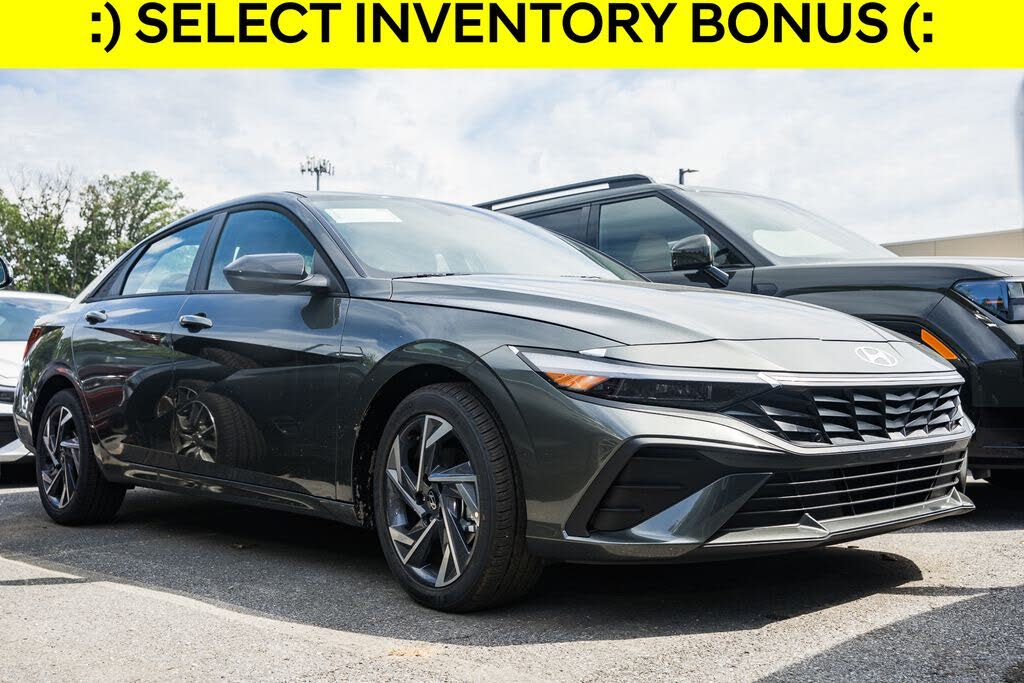 2025 Hyundai Elantra SEL Sport FWD