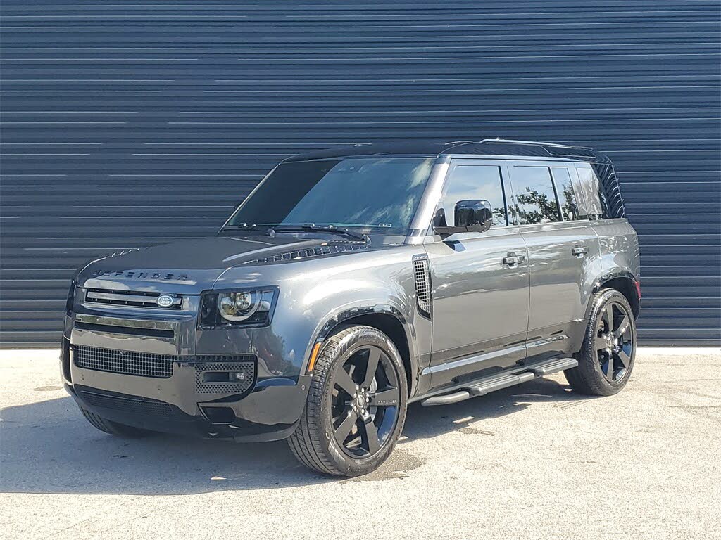 2025 Land Rover Defender 110 P400 X-Dynamic SE AWD