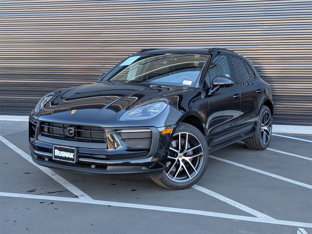 2025 Porsche Macan