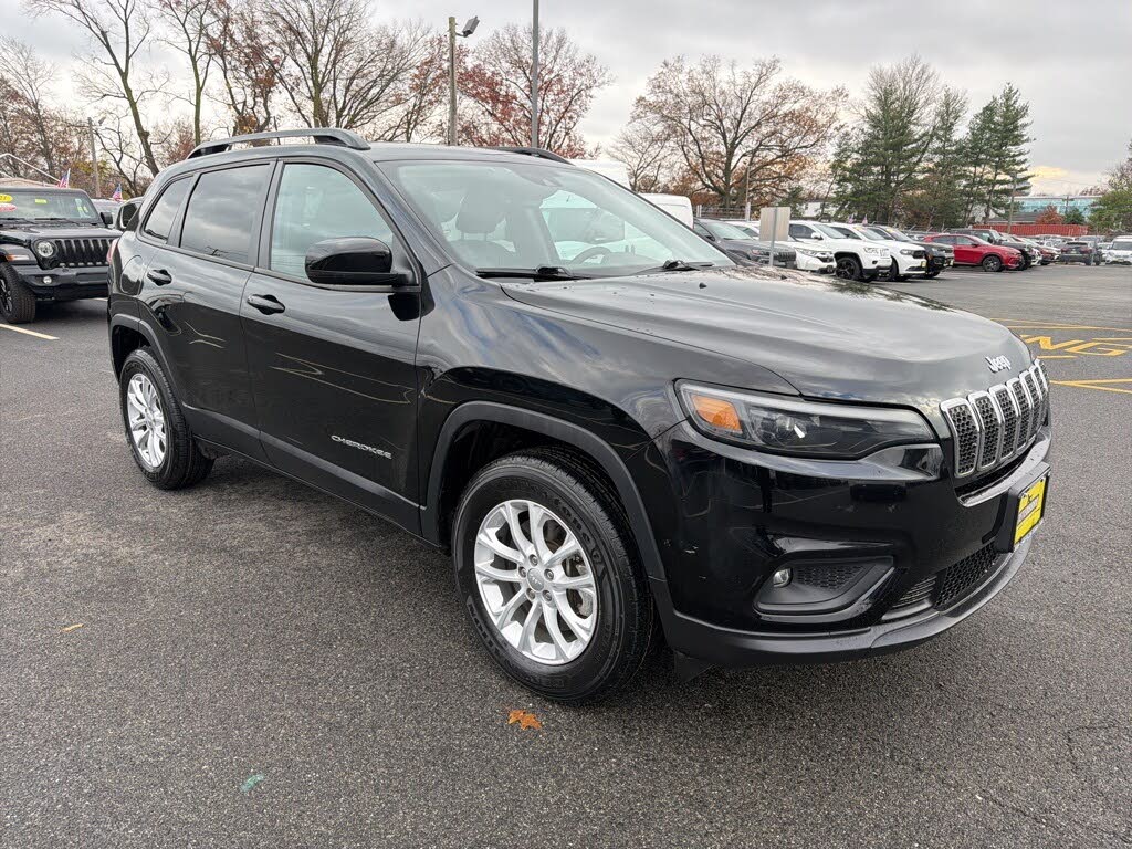 2022 Jeep Cherokee Latitude Lux 4WD