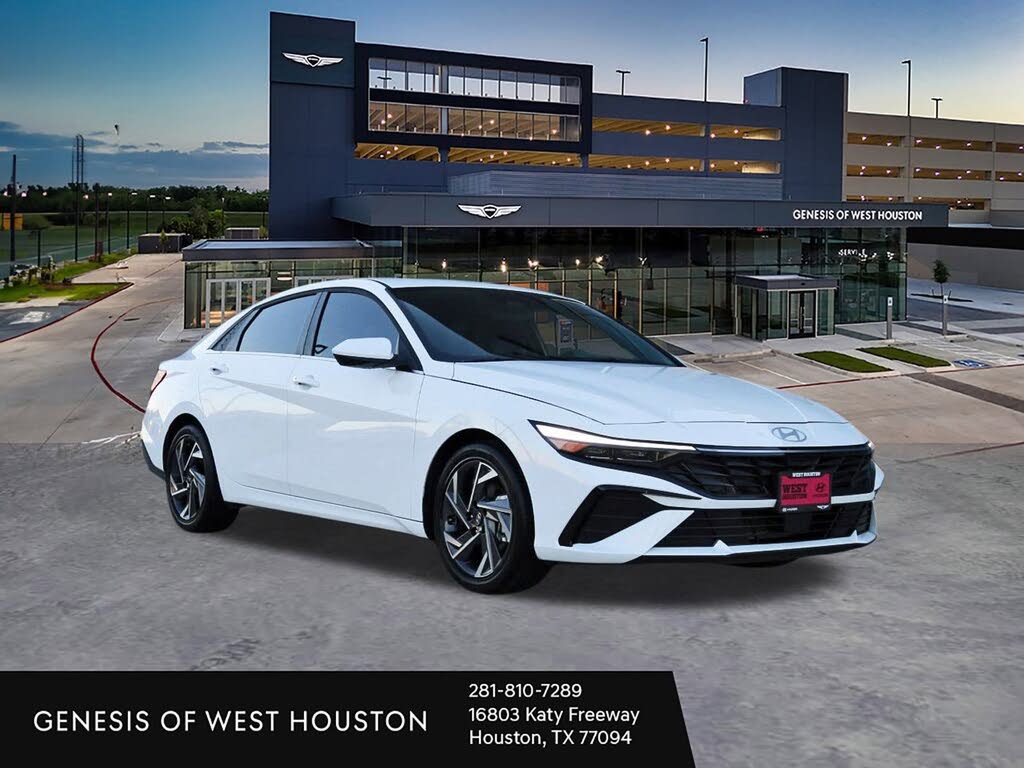 2025 Hyundai Elantra SEL Convenience FWD