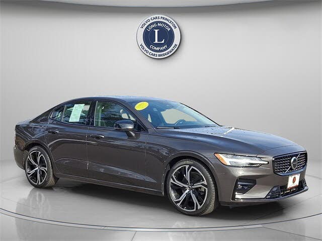 2025 Volvo S60 B5 Core AWD