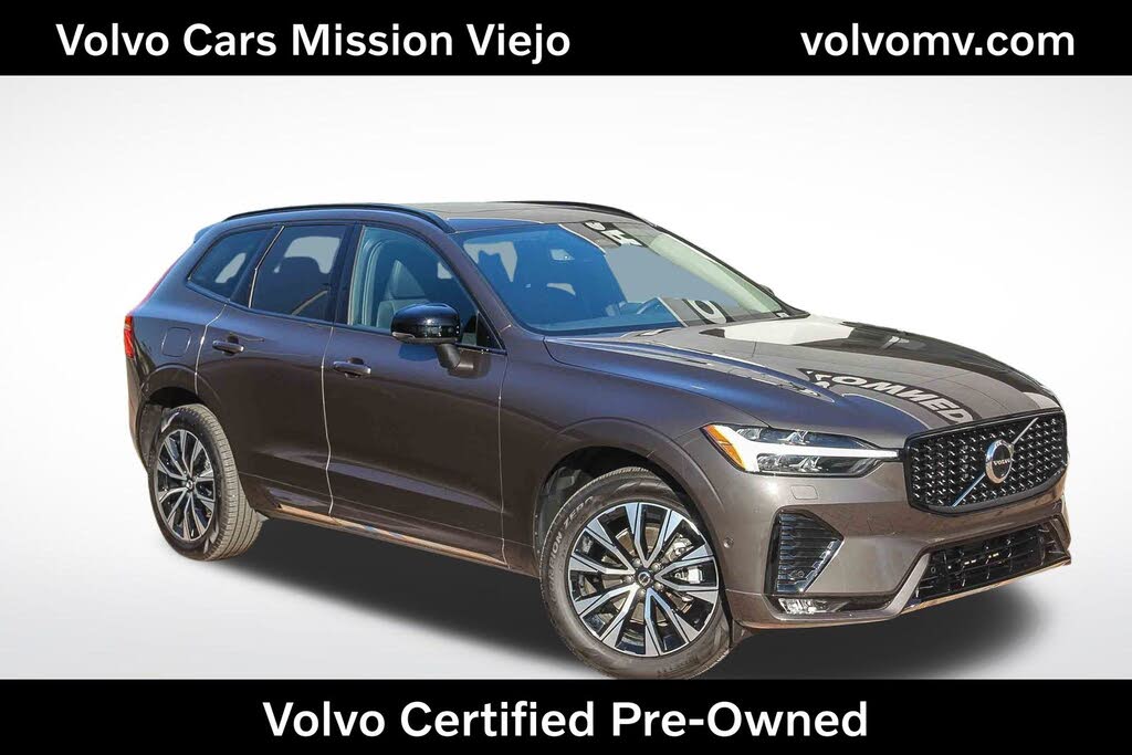 2025 Volvo XC60 B5 Plus Dark Theme AWD
