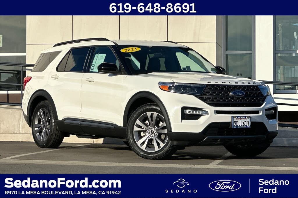 2022 Ford Explorer XLT RWD