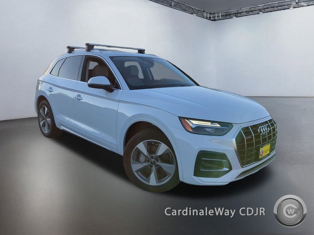 2023 Audi Q5 quattro Premium Plus 40 TFSI