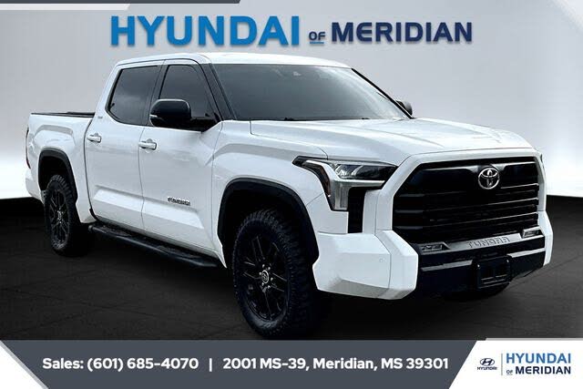 2023 Toyota Tundra SR5 CrewMax Cab 4WD