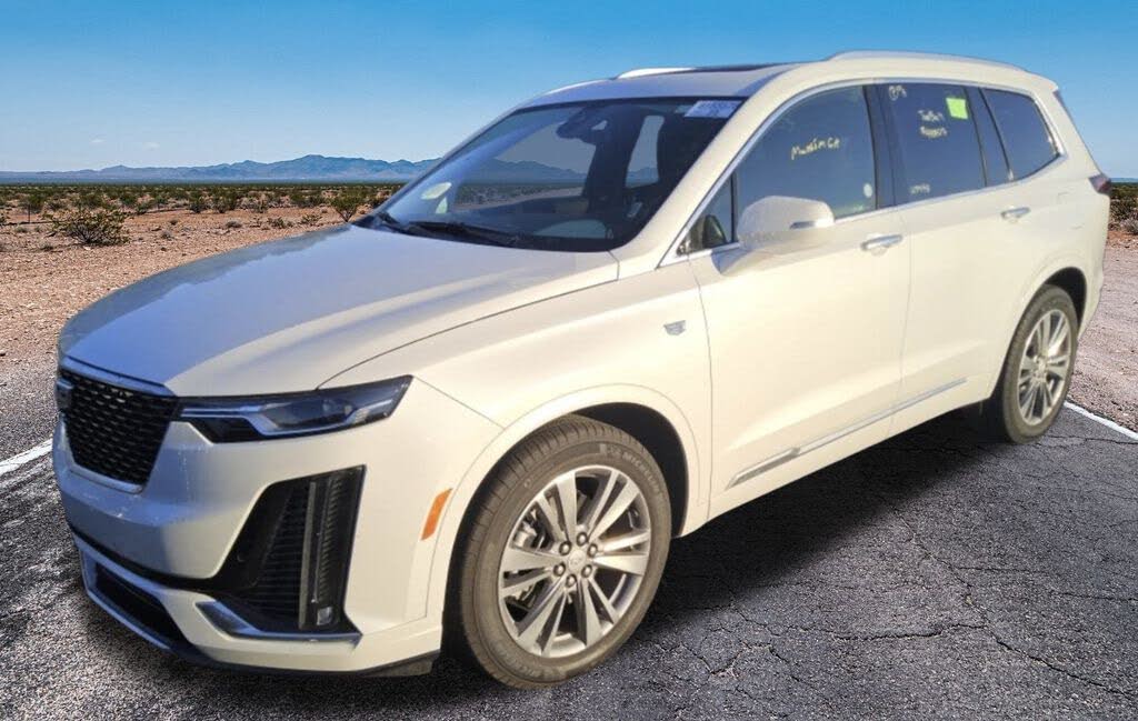 2025 Cadillac XT6 Premium Luxury FWD