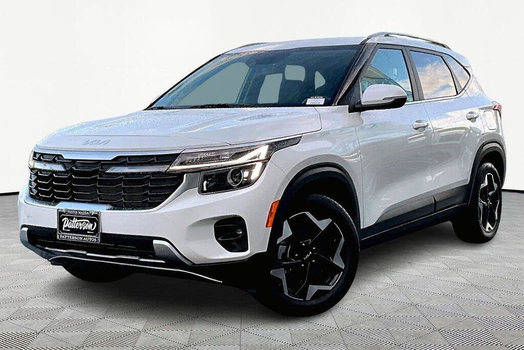 2025 Kia Seltos EX FWD