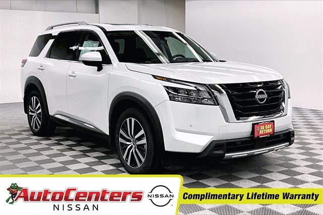 2025 Nissan Pathfinder Platinum 4WD
