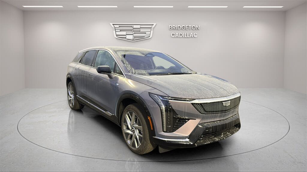 2026 Cadillac OPTIQ Luxury RWD