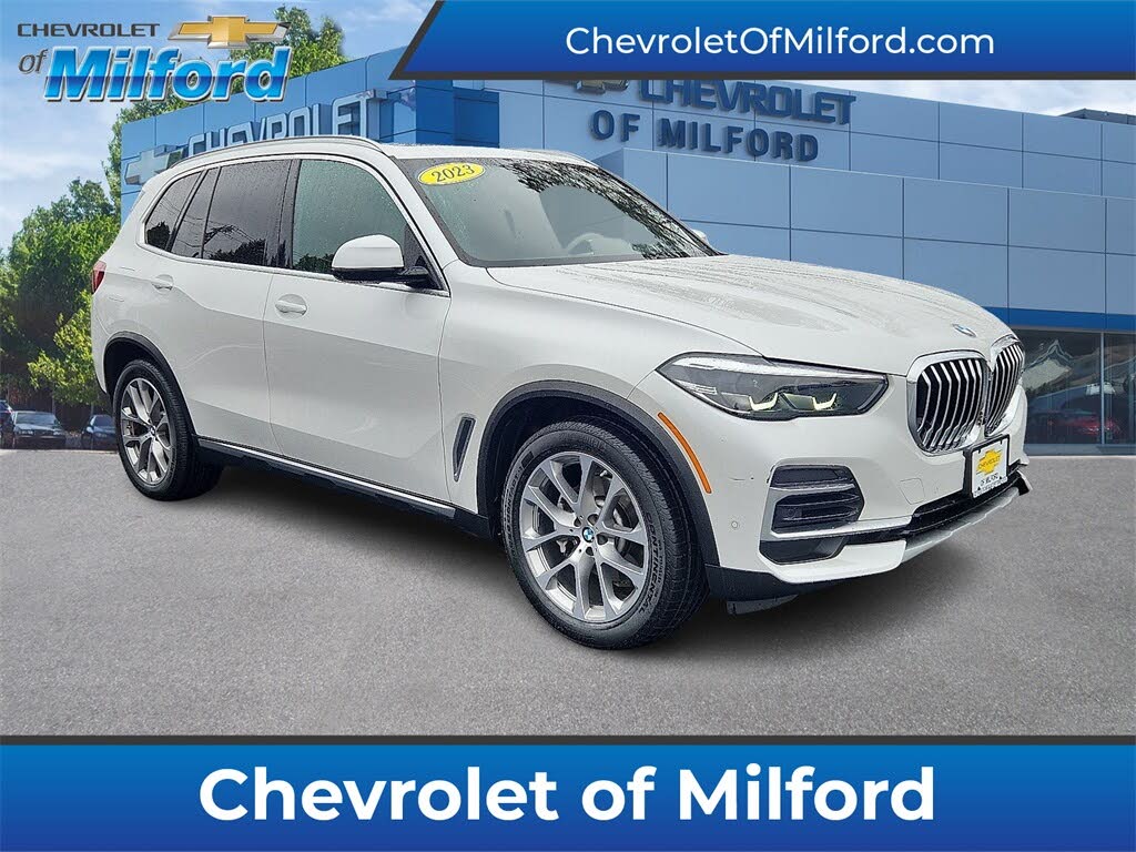 2023 BMW X5 xDrive40i AWD