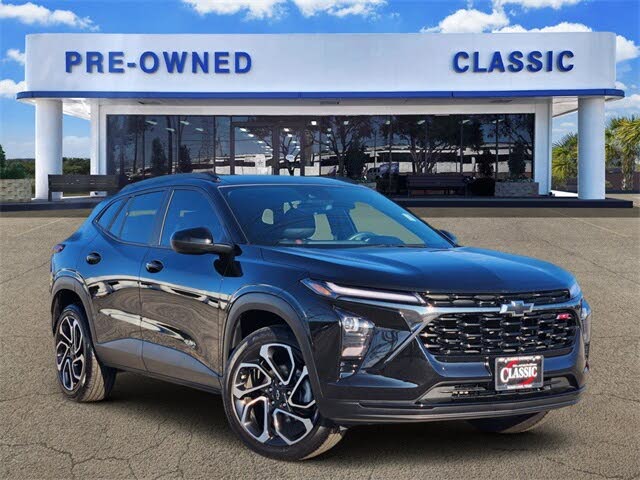 2025 Chevrolet Trax RS with 2RS FWD