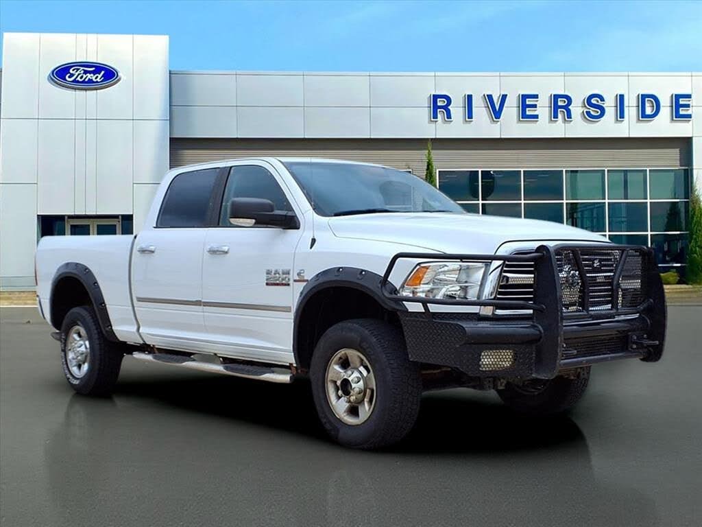 2018 RAM 2500 Big Horn Crew Cab 4WD