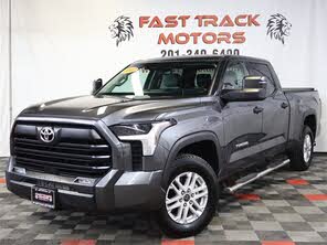 Toyota Tundra SR5 CrewMax Cab LB 4WD