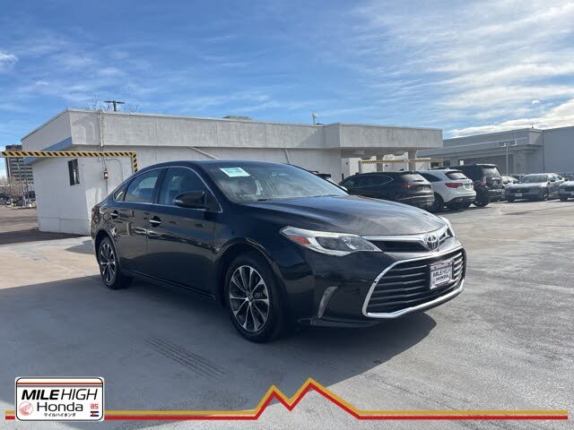 2016 Toyota Avalon XLE