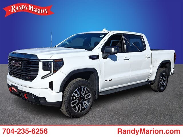 2023 GMC Sierra 1500 AT4 Crew Cab 4WD