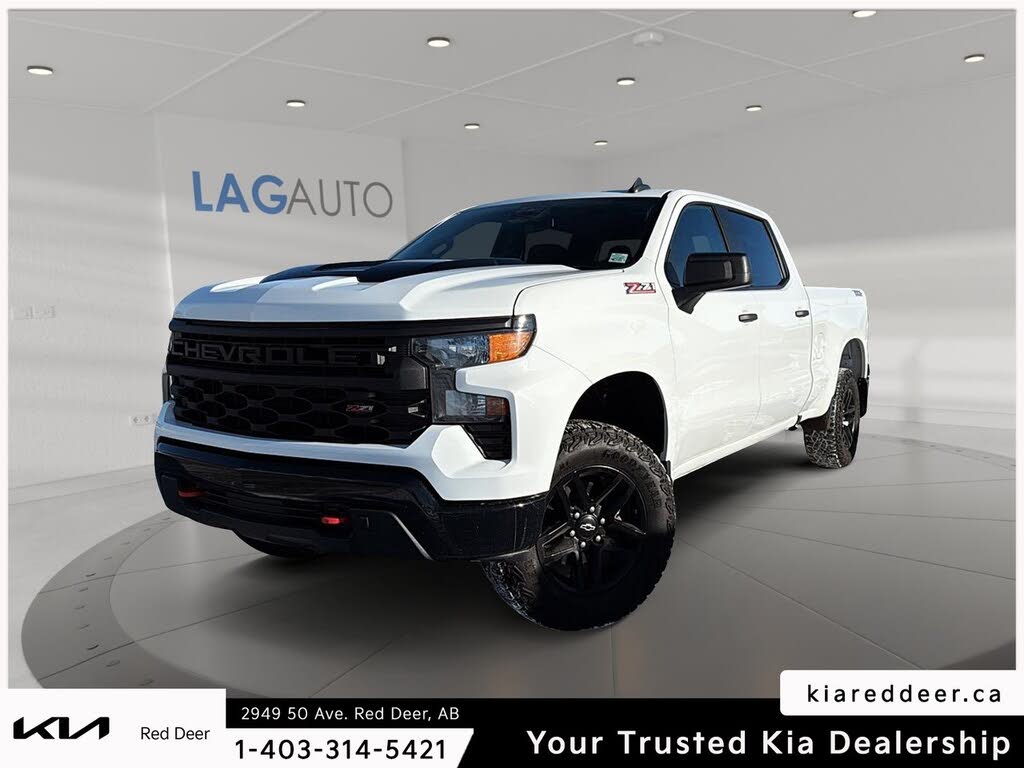 2024 Chevrolet Silverado 1500 Custom Trail Boss Crew Cab 4WD