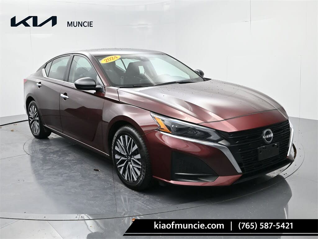 2024 Nissan Altima 2.5 SV FWD