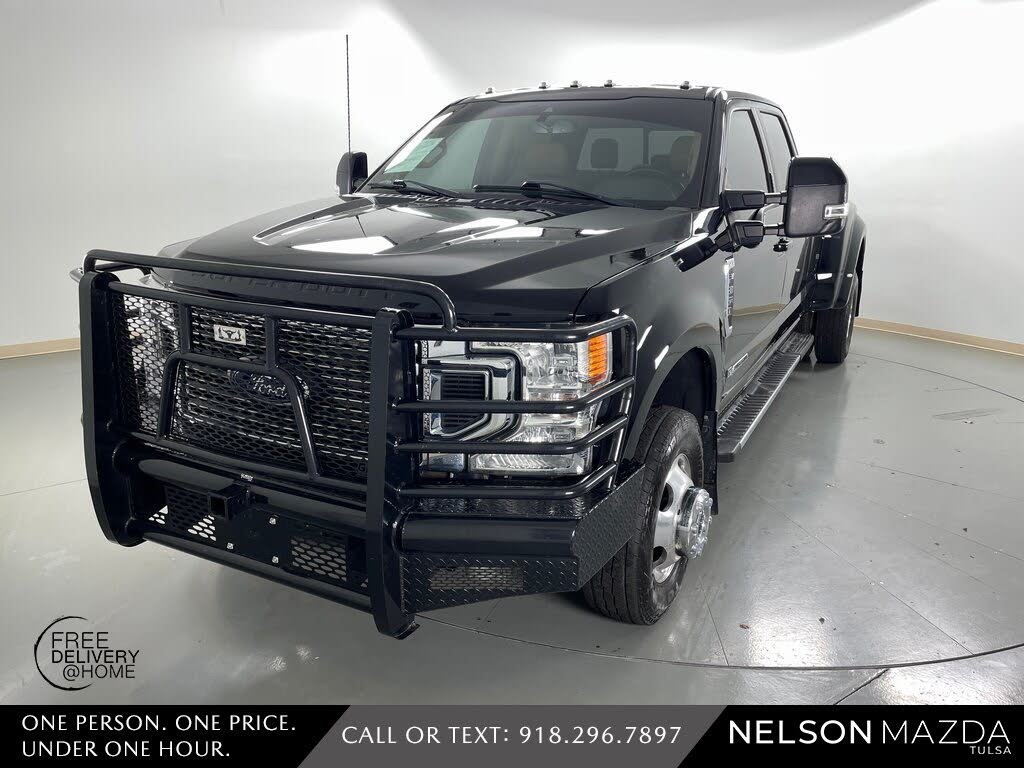 2022 Ford F-350 Super Duty Lariat Crew Cab LB DRW 4WD