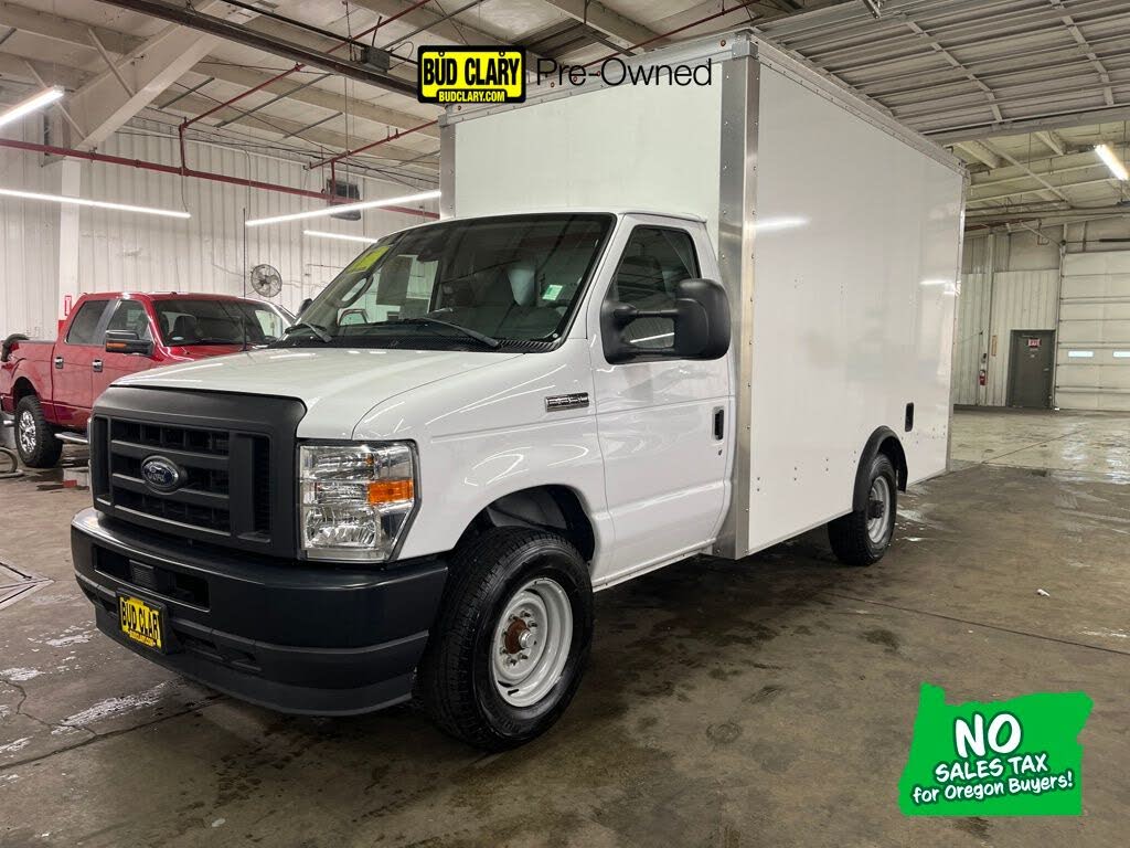 2023 Ford E-Series Chassis E-350 SD Cutaway SB RWD