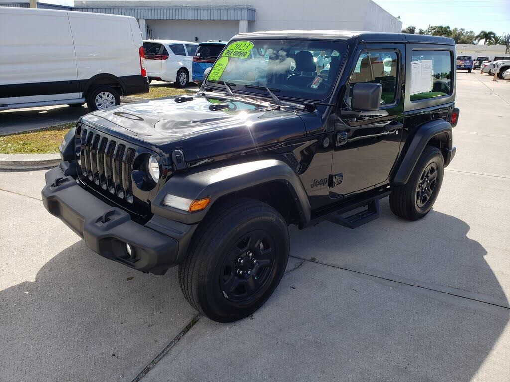 2023 Jeep Wrangler Sport 2-Door 4WD
