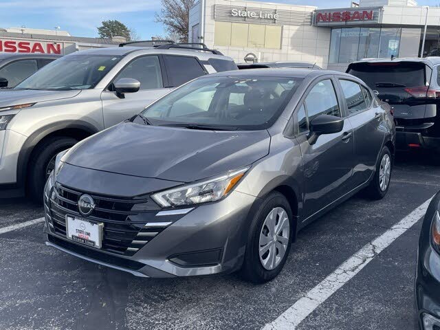 2025 Nissan Versa S FWD