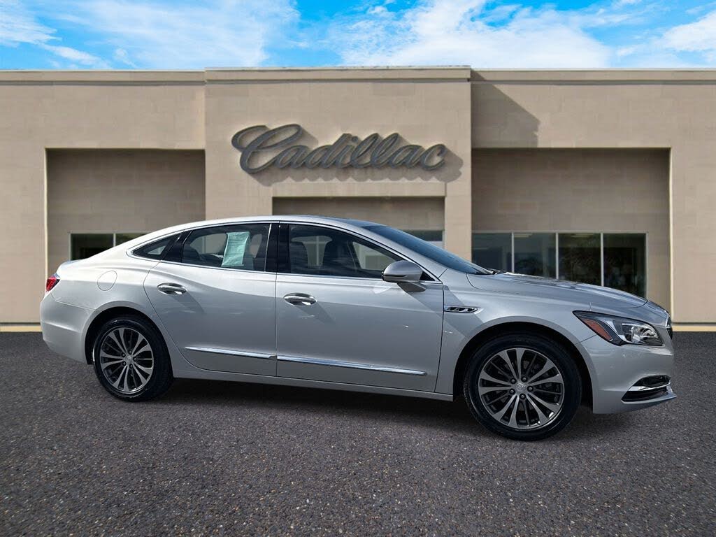 2018 Buick LaCrosse Essence FWD