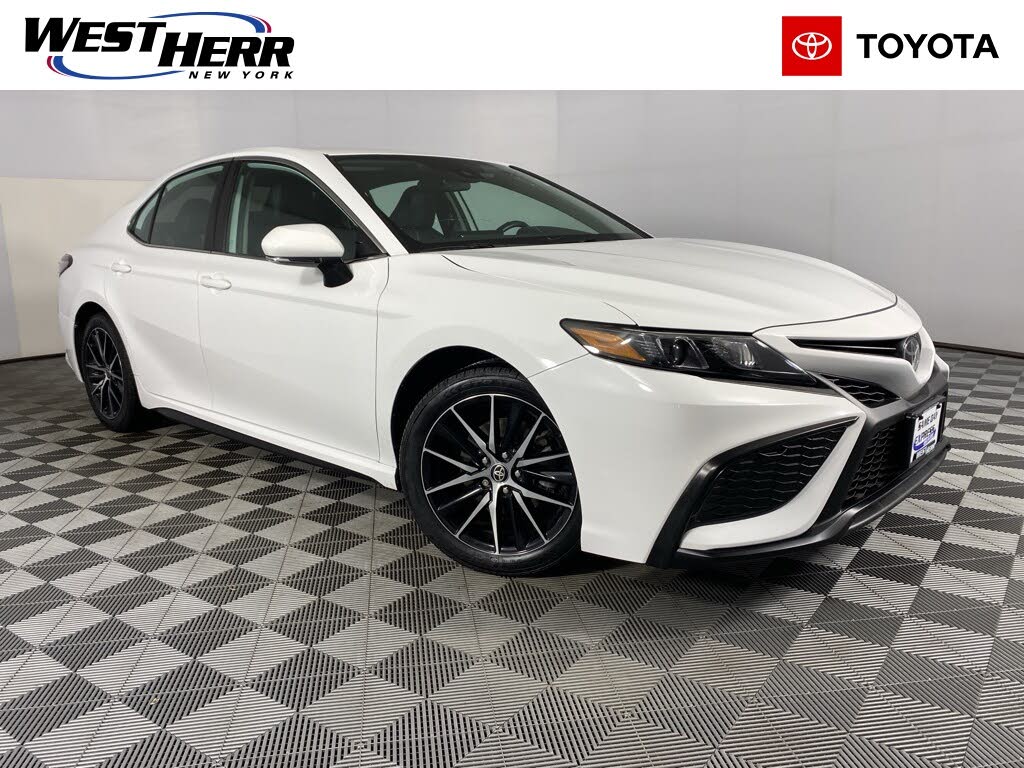 2023 Toyota Camry SE FWD