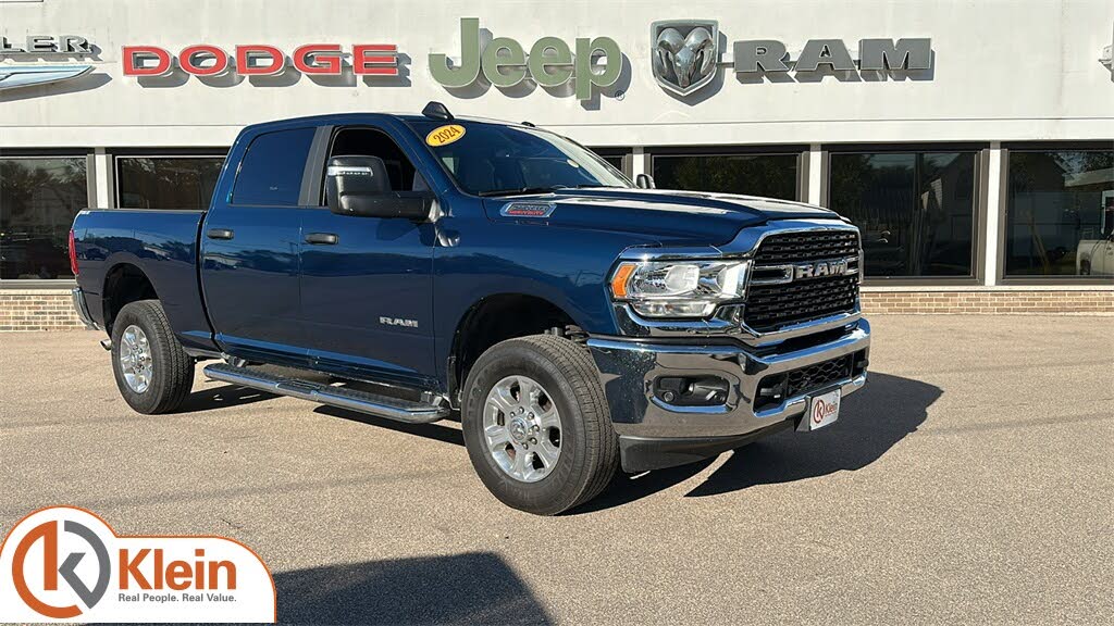 2024 RAM 2500 Big Horn Crew Cab 4WD