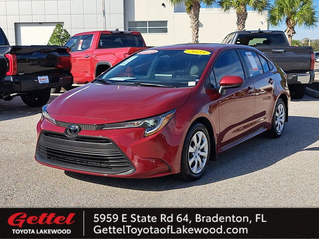 2025 Toyota Corolla LE FWD